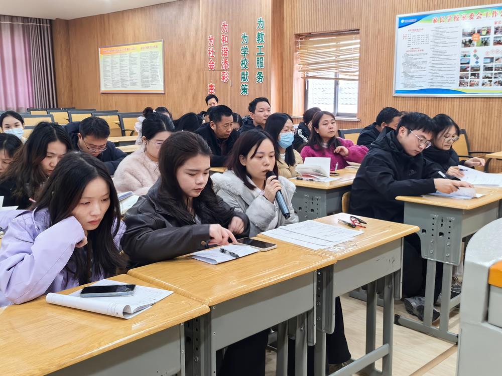 b3e688739ee743dc9142d17233e3baa9.jpg b3e688739ee743dc9142d17233e3baa9.jpg