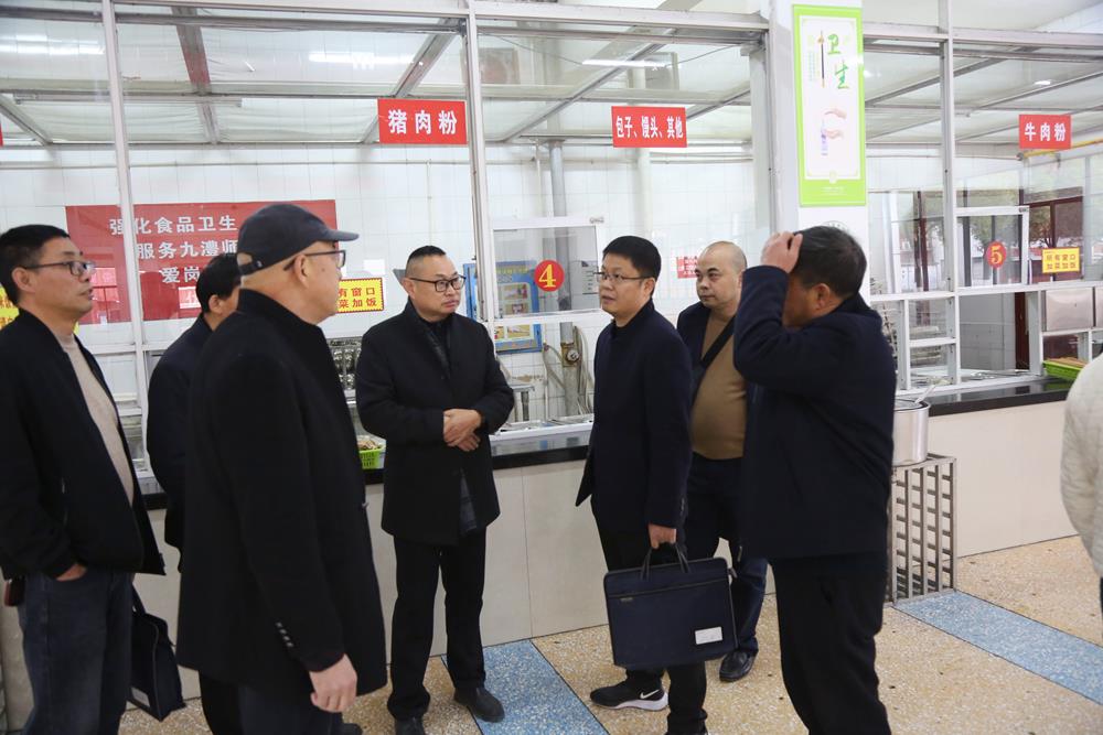 4ddf51f5a127440687ef57708f8a3f18.jpg 4ddf51f5a127440687ef57708f8a3f18.jpg